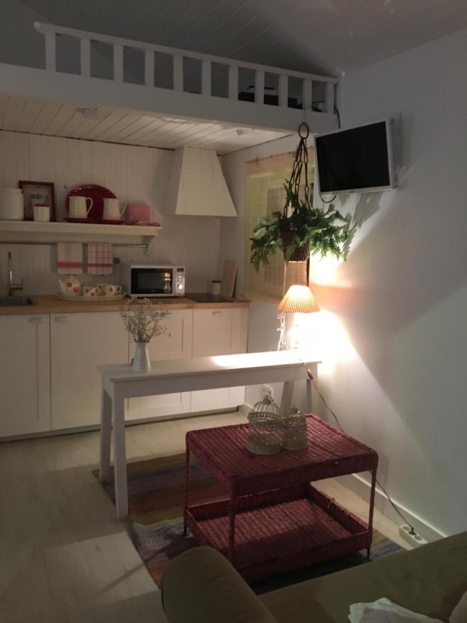 Villa Lisbon Cozy House W/Garden And Pool Valejas Esterno foto