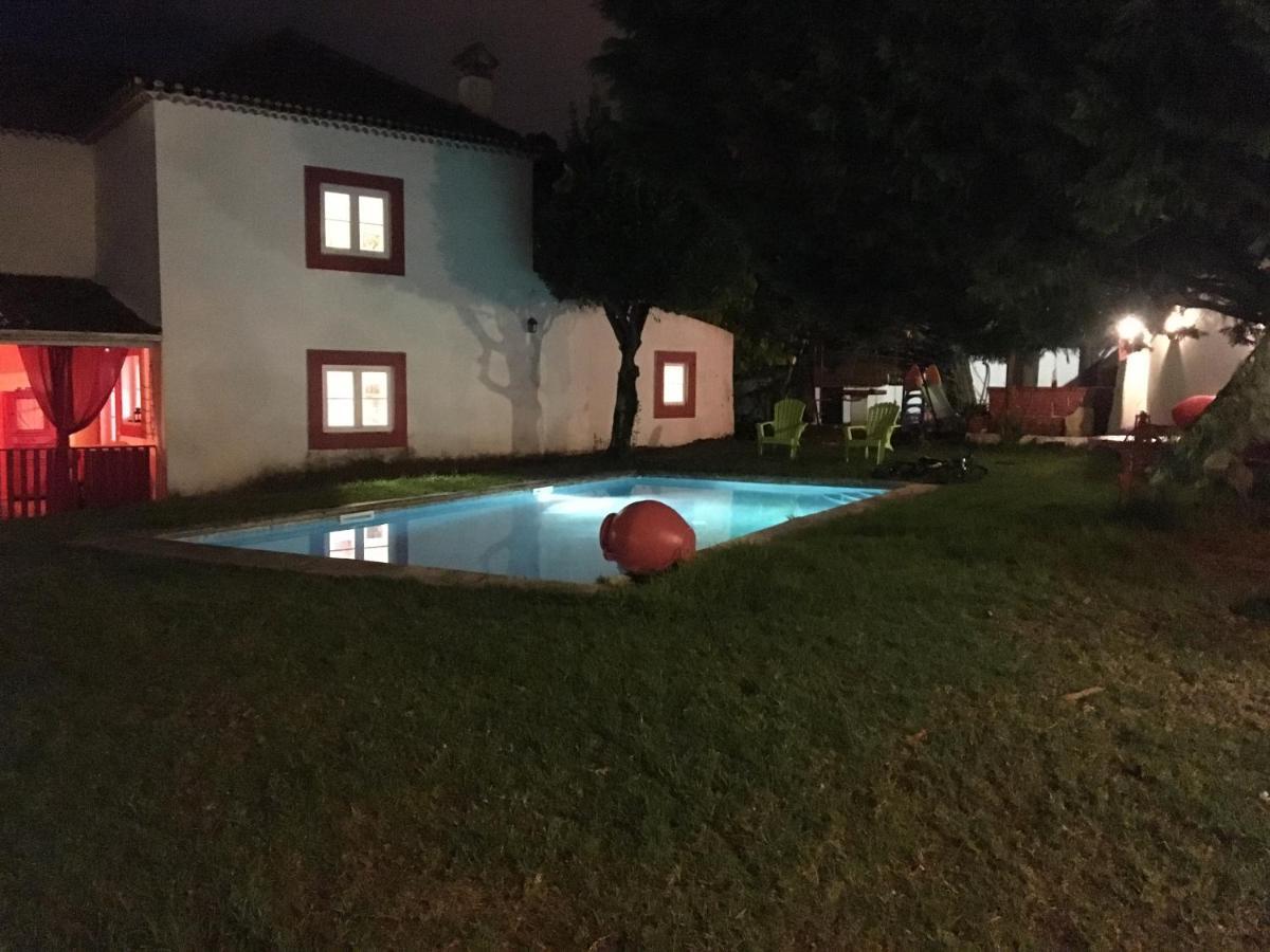 Villa Lisbon Cozy House W/Garden And Pool Valejas Esterno foto